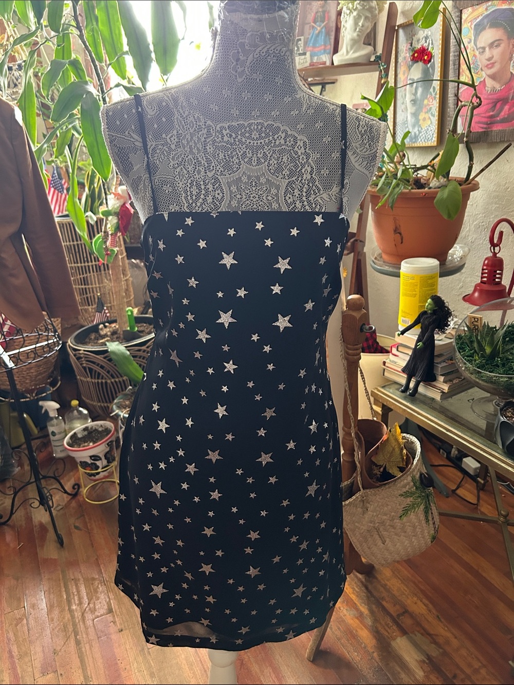 Lulu's Black Star-Print Spaghetti Strap Maxi Dress
